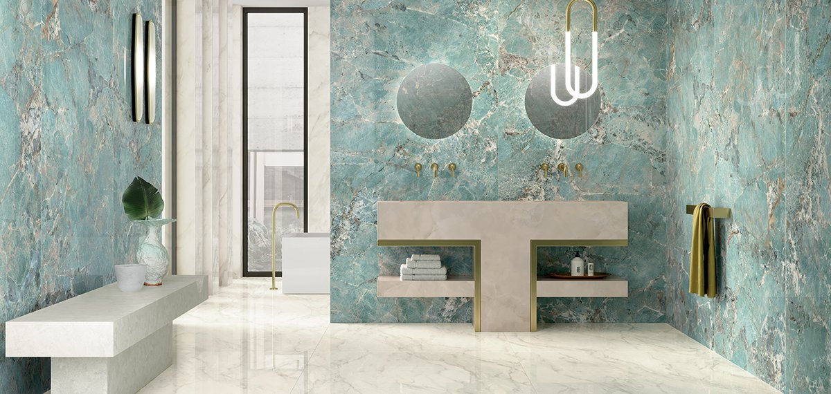 WHITE TILES Foyer Royal | Marca Corona ceramic tiles